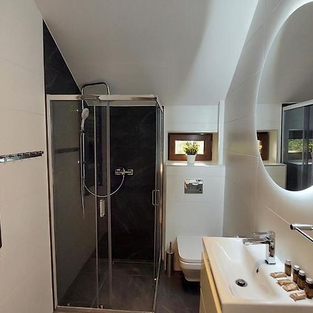 Apartamenty Starowiejska 39, Ryczow - 10Km Od Zator Energylandia Εξωτερικό φωτογραφία
