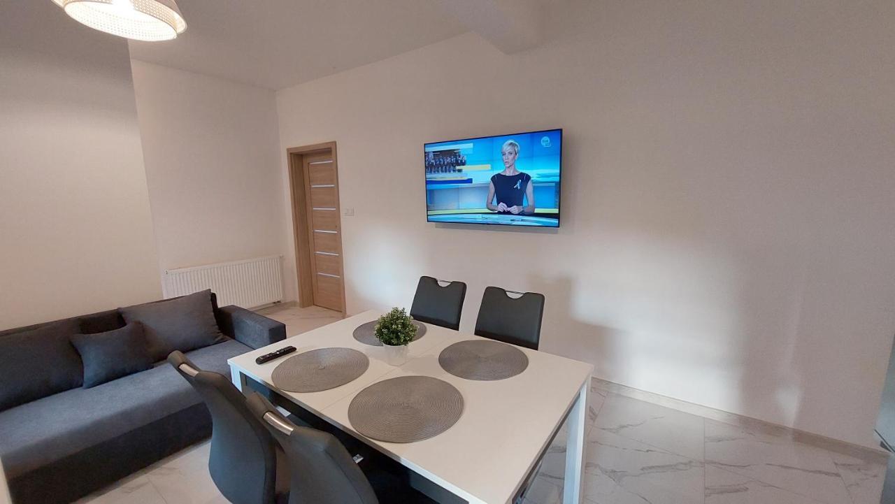 Apartamenty Starowiejska 39, Ryczow - 10Km Od Zator Energylandia Εξωτερικό φωτογραφία